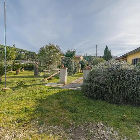 Вилла Villino Girasole - Goelba *