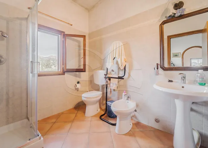 Vila Villino Girasole - Goelba *