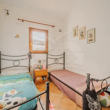 Villino Girasole - Goelba Villa