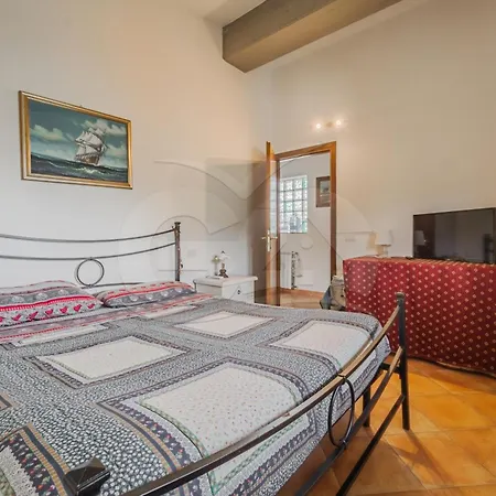 Villino Girasole - Goelba Villa